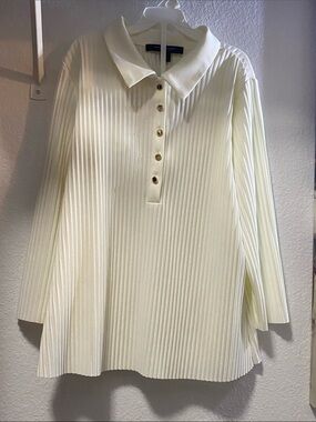Andrew Marc Cream Ribbed Polo Button-Up Knit Top